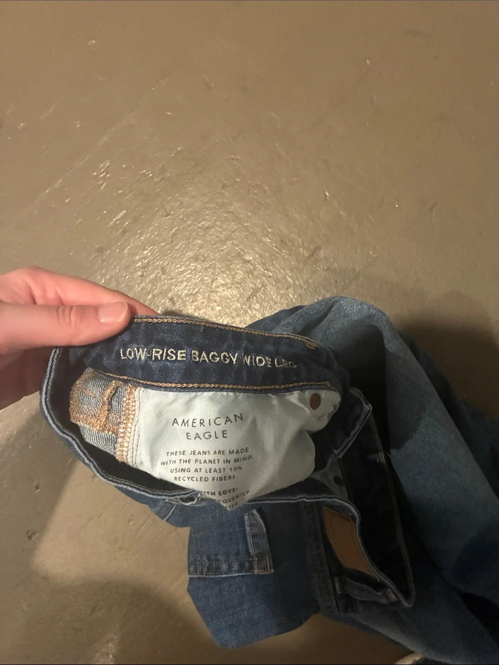 American Eagle Outfitters relaxed fit